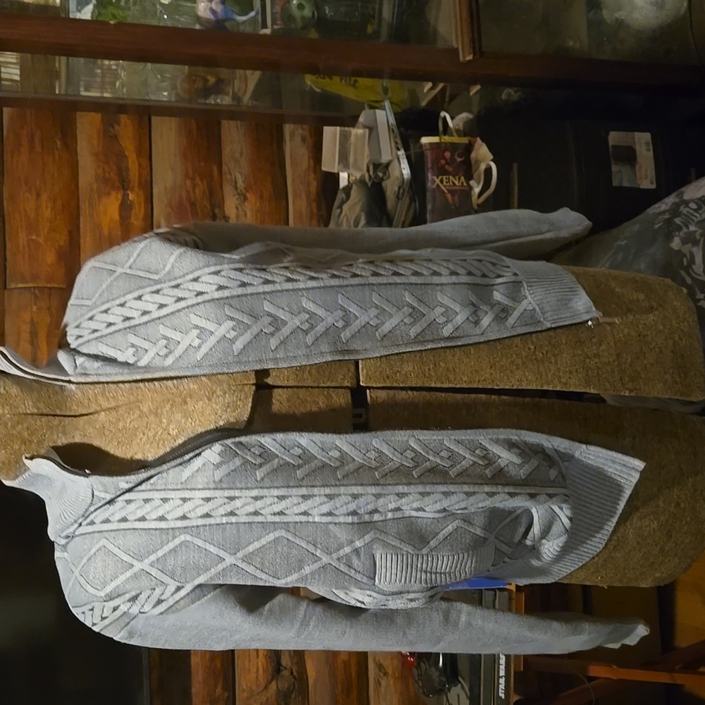 Ladies sweater